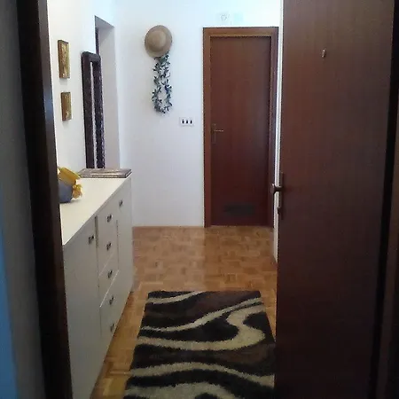 Hana * Crikvenica