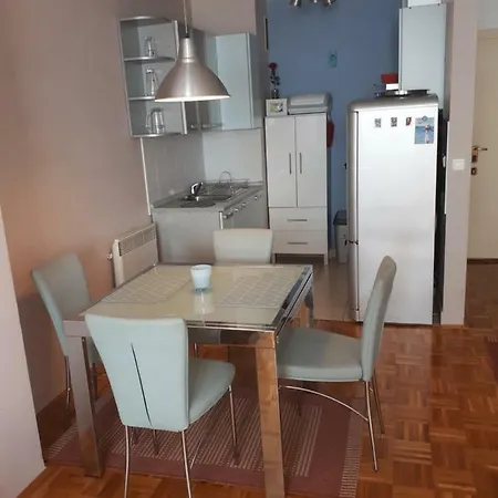 Hana Apartamento Crikvenica