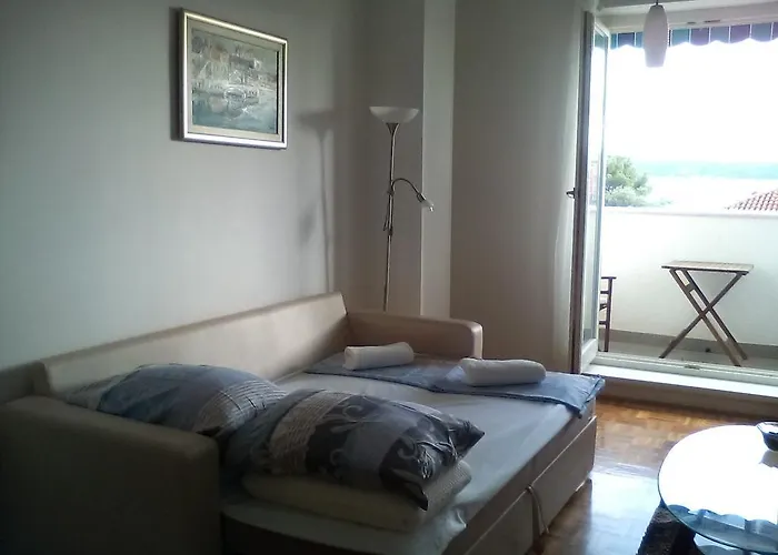 Apartman Hana *