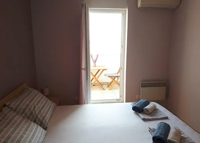 Apartman Hana *